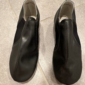 Kids Leather Slip-On Jazz Shoes